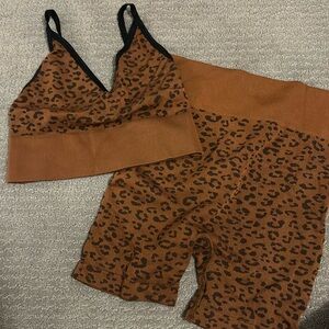 Loft matching set , worn once or twice